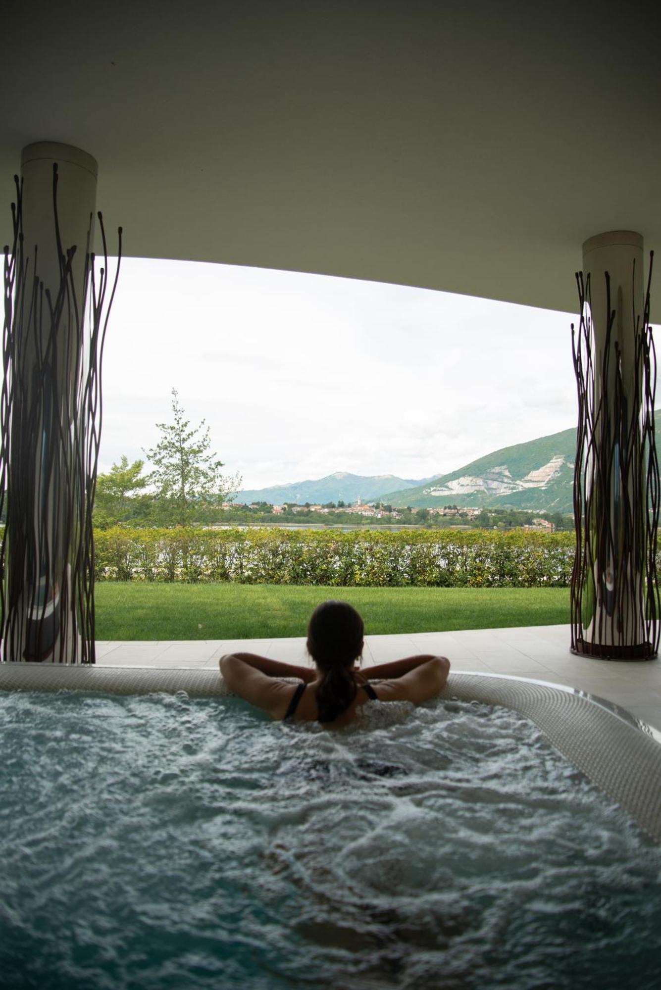 Bianca Relais, By R Collection Hotels Oggiono Esterno foto